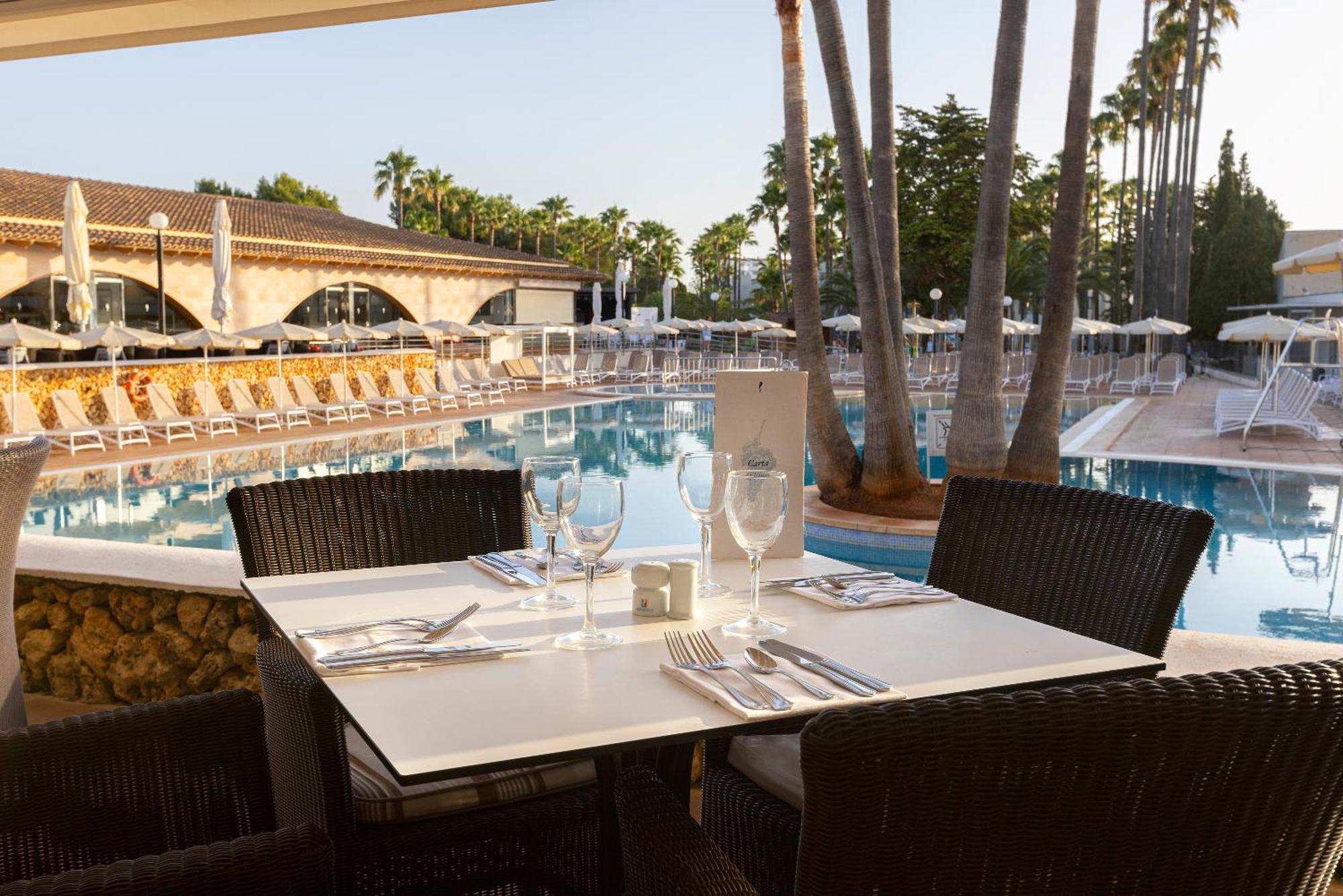 Hipotels Mediterraneo Club Sa Coma  Luaran gambar